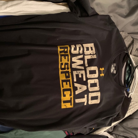 Sweaters and Shirts - Picture 13 of 16